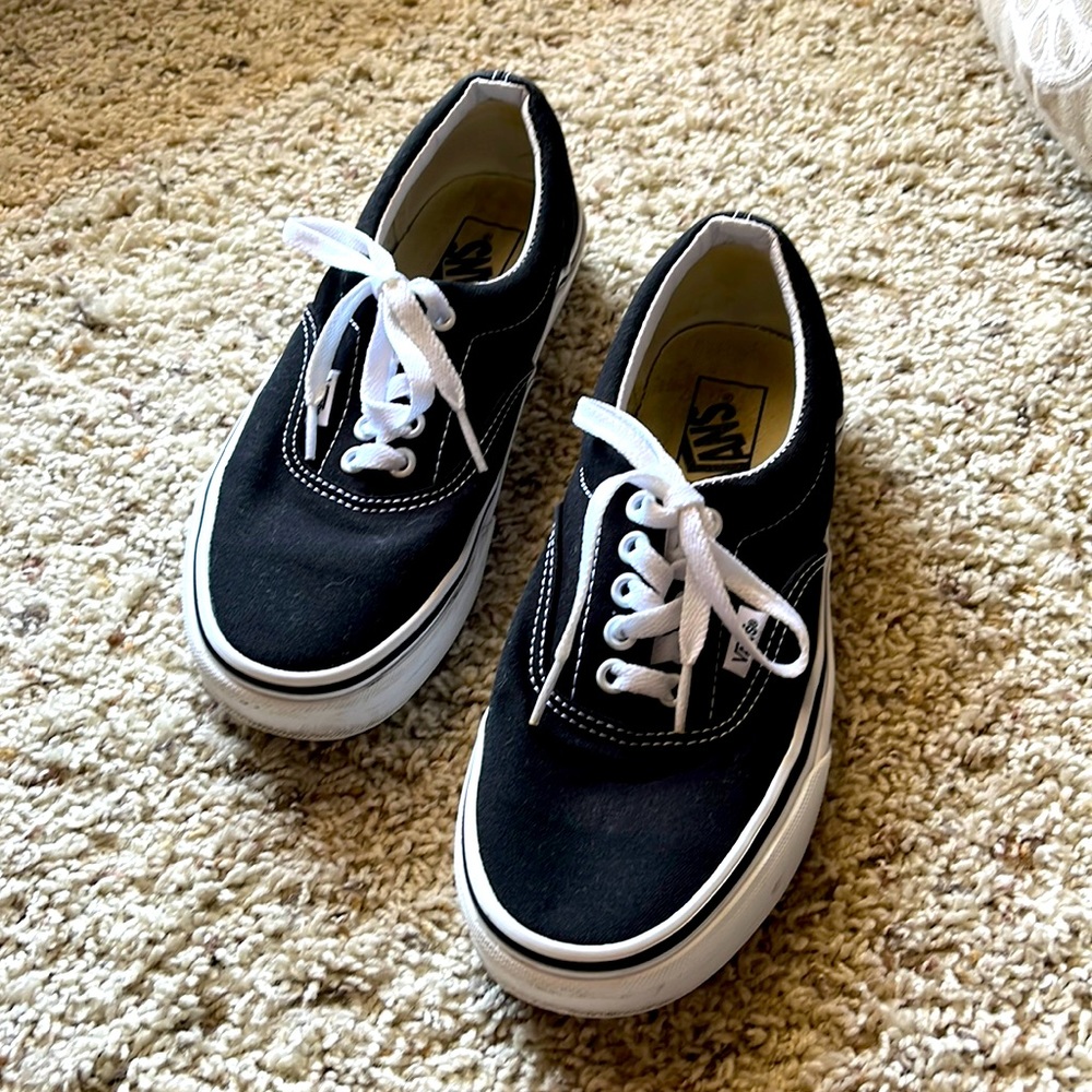 VANS black “Off the Wall” sneakers